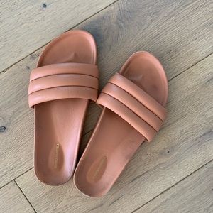 Rare - Beatrice Valenzuela monocolor sandalia in a salmon/ clay pinky brown